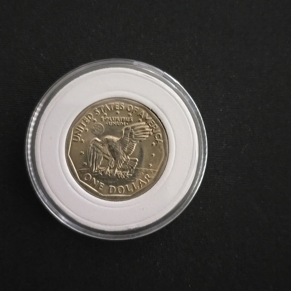 1979-P Uncirculated Susan B Anthony Dollar - Picture 2 of 8